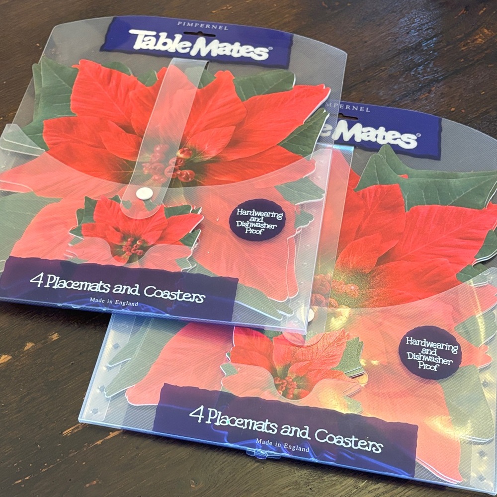 Pimpernel Festive Red and Green Placemats and Coasters, set of 8, new!